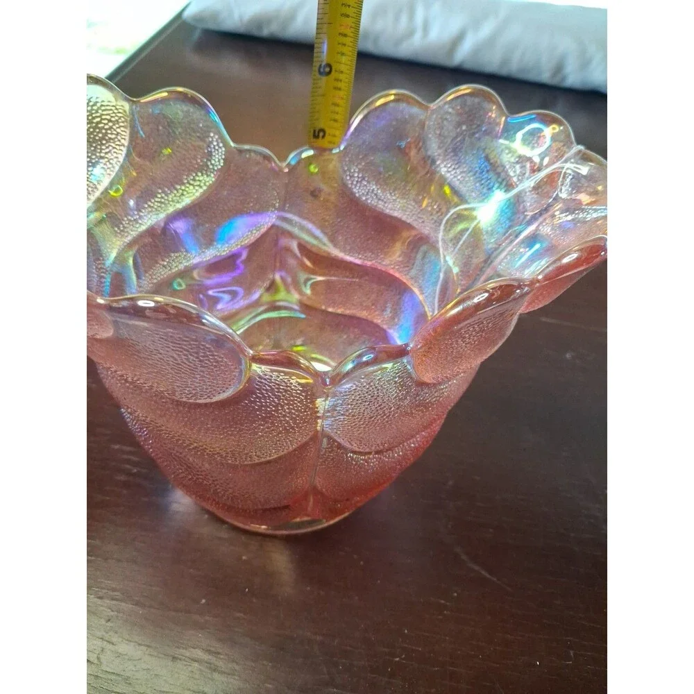 L E SMITH - Pink Iridescent - Carnival Glass - Leaf/Shell Vase - MCM vintage VGC